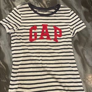 GAP tee striped with logo